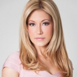 Makeup Artist & Hair Stylist For Headshots