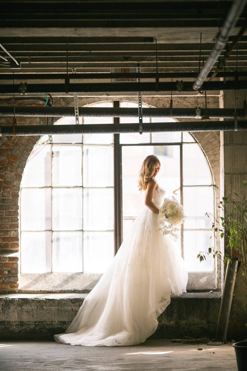 wavvy_hair_bride